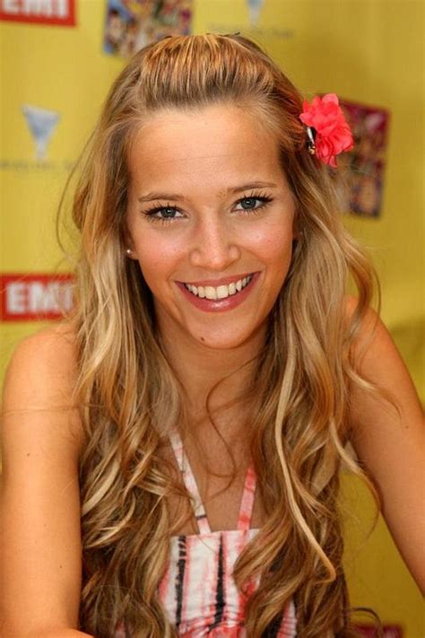 video porno de luisana lopilato